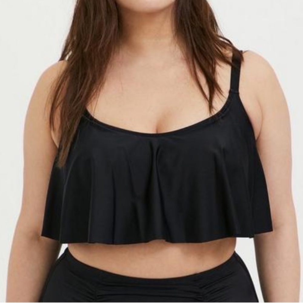 NWT - Women’s TORRID black flounce bikini top, size 2